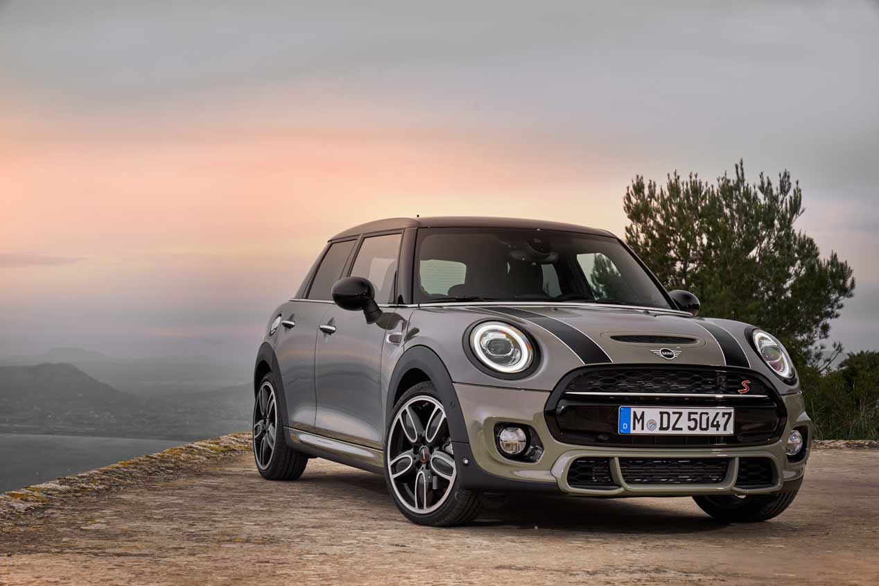 Mini 2018: ya a la venta en versiones Cabrio, 3 y 5 puertas