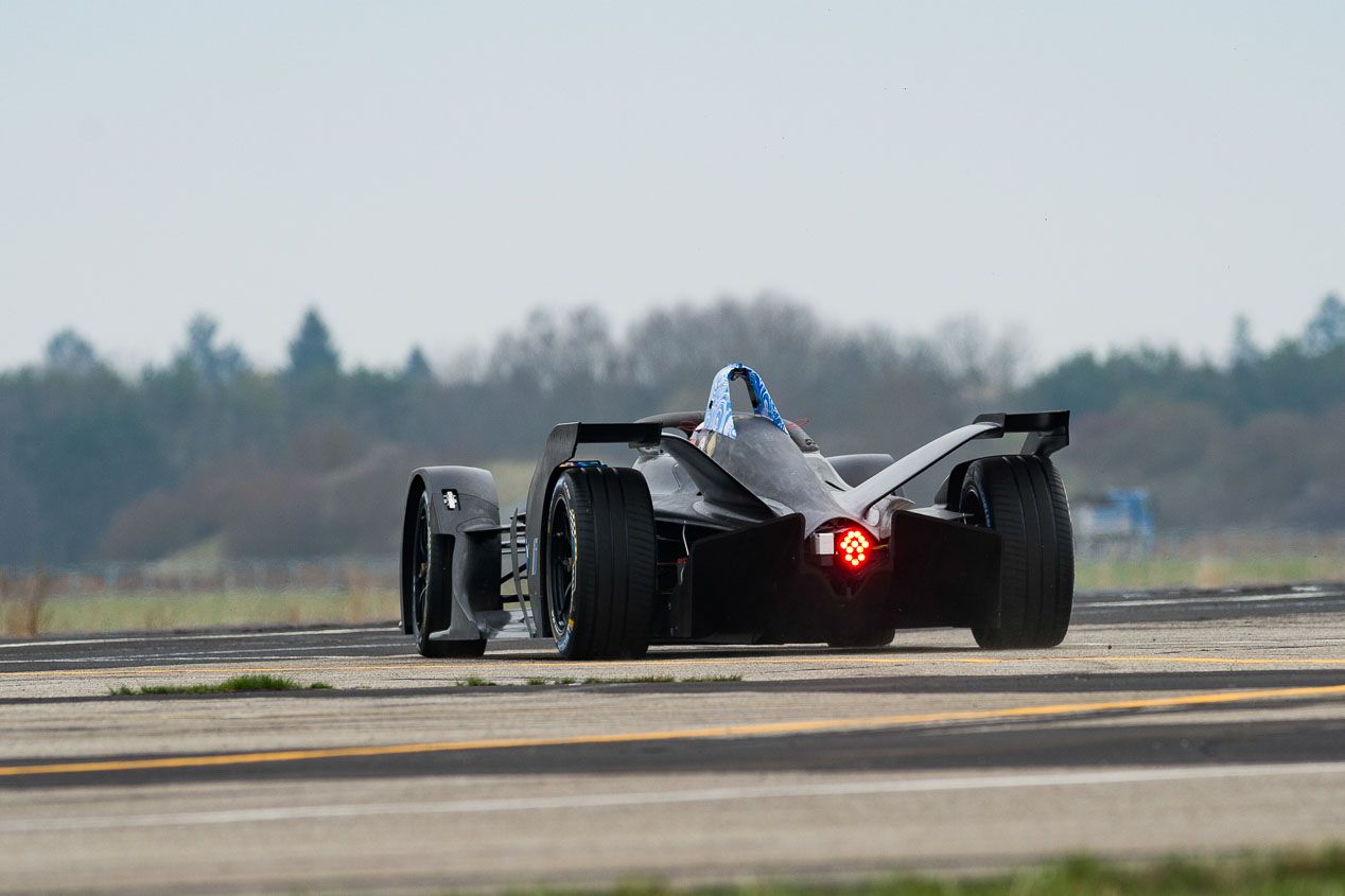 BMW iFE.18, un monoplaza cien por cien eléctrico