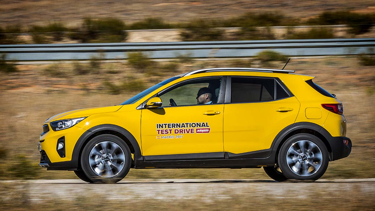 ¿SUV Diesel o gasolina? Lo analizamos en Seat Arona, Mazda CX-3 y Kia Stonic