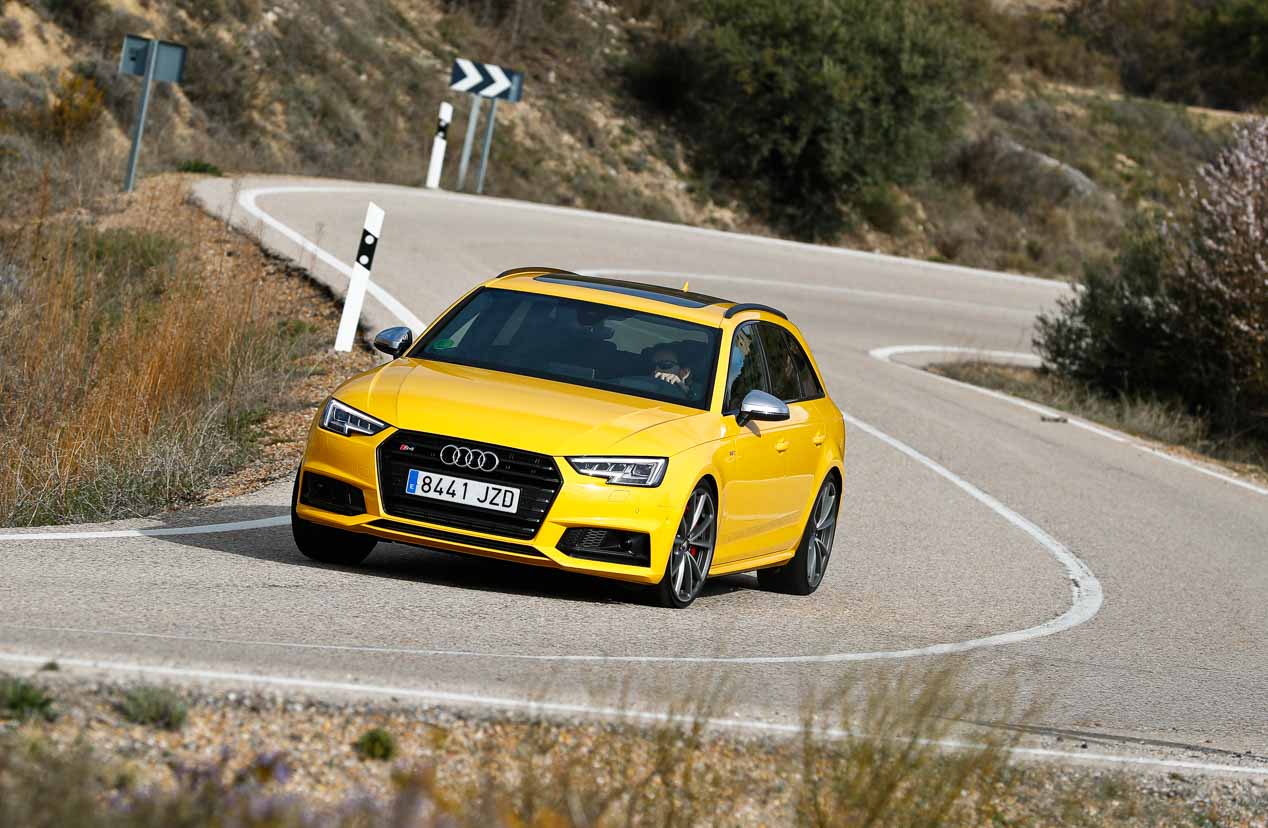Comparativa: Audi S4 Avant vs BMW 340i Touring