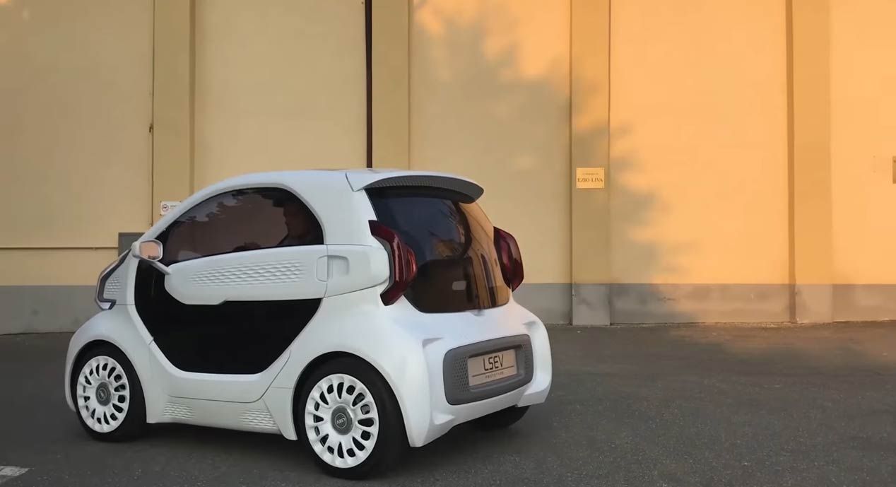 Eléctricos y muy baratos: Uniti de Media Markt, e.Go Life y XEV