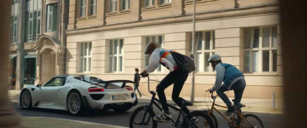 El último anuncio del Volkswagen Golf en el que aparecen otros coches