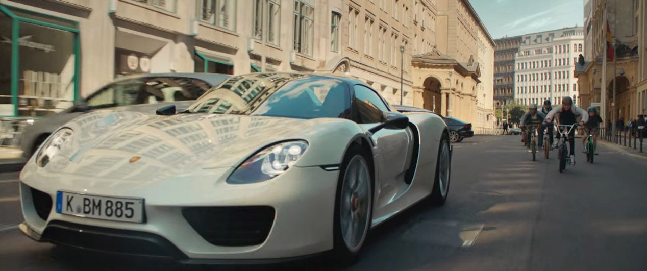 El último anuncio del Volkswagen Golf en el que aparecen otros coches