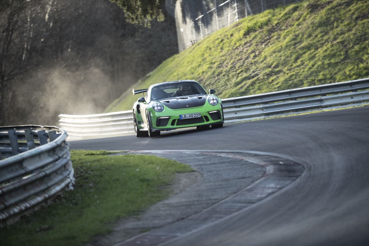Porsche 911 GT3 RS: volando en el Infierno Verde