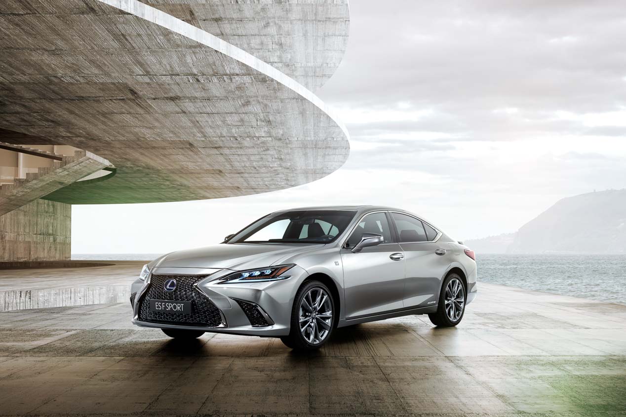 Llega a Europa la nueva generación de la berlina Lexus ES