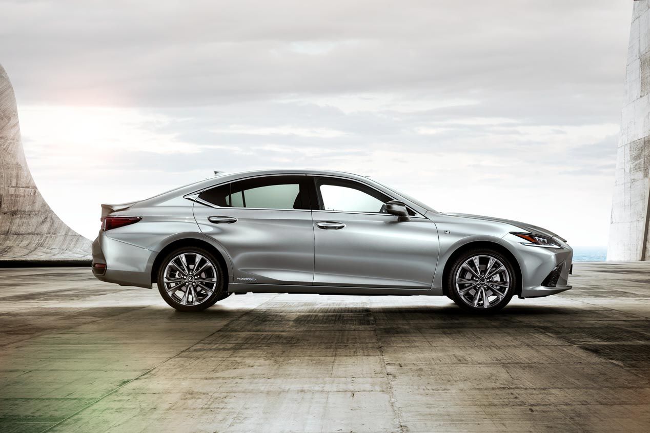 Llega a Europa la nueva generación de la berlina Lexus ES