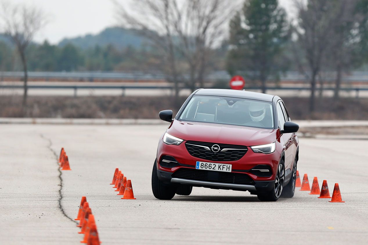 Comparativa: elegimos al mejor SUV compacto del momento