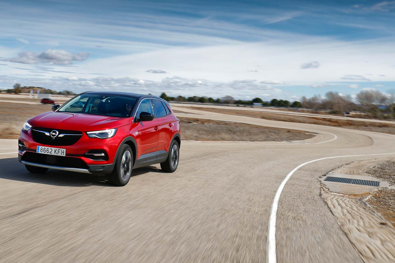Comparativa: elegimos al mejor SUV compacto del momento