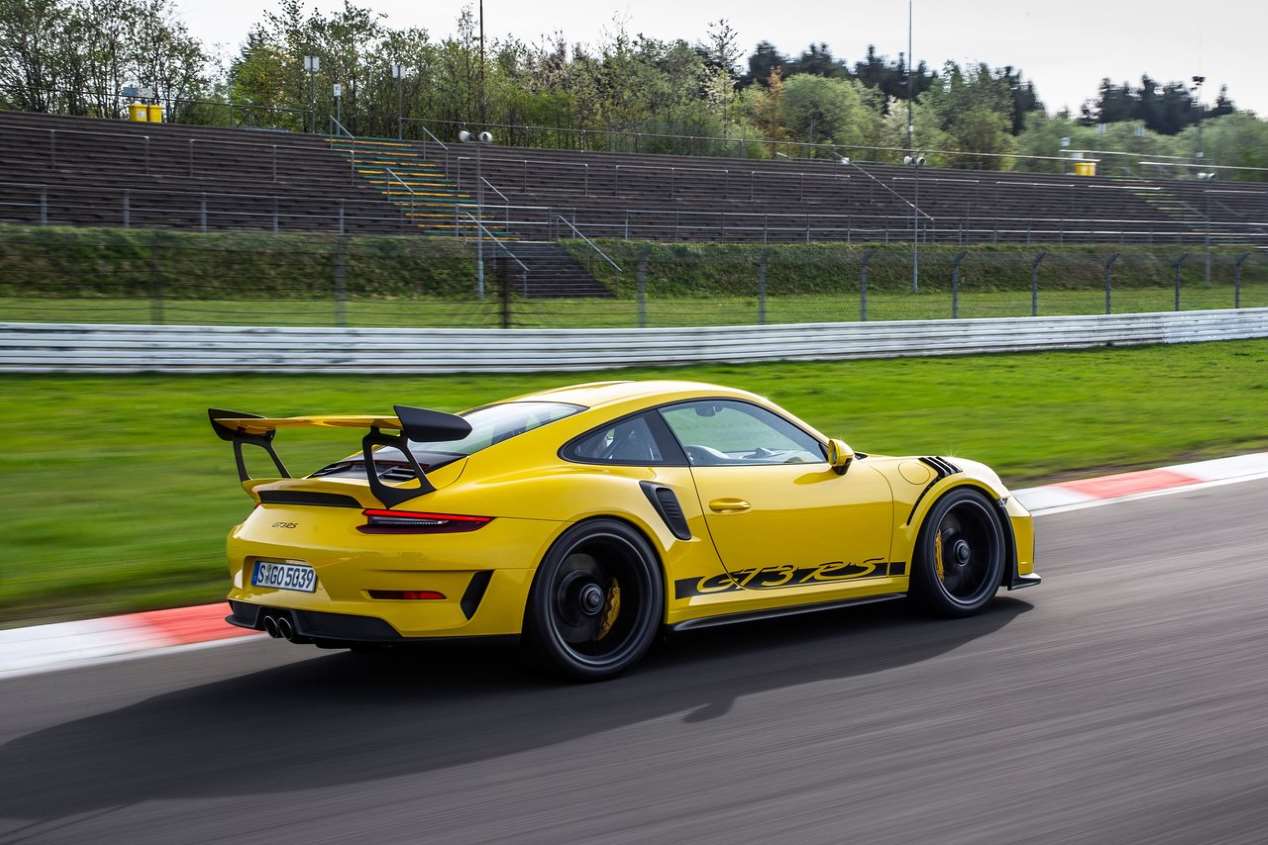 Porsche 911 GT3 RS: a prueba en el circuito de Nürburgring