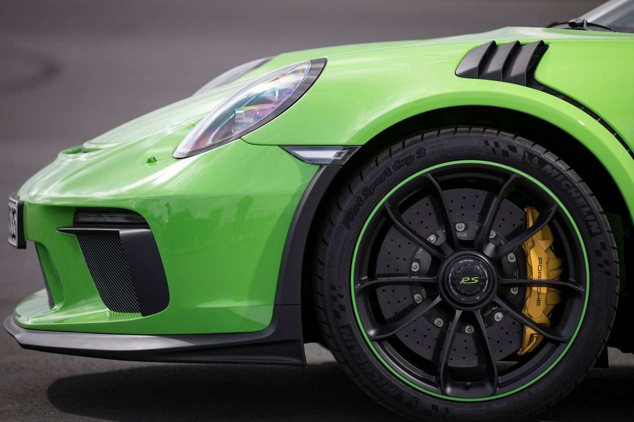 Porsche 911 GT3 RS: a prueba en el circuito de Nürburgring