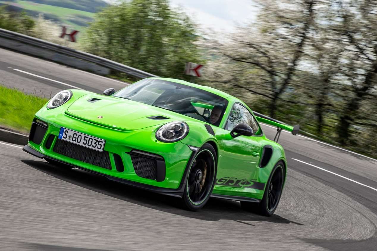 Porsche 911 GT3 RS: a prueba en el circuito de Nürburgring