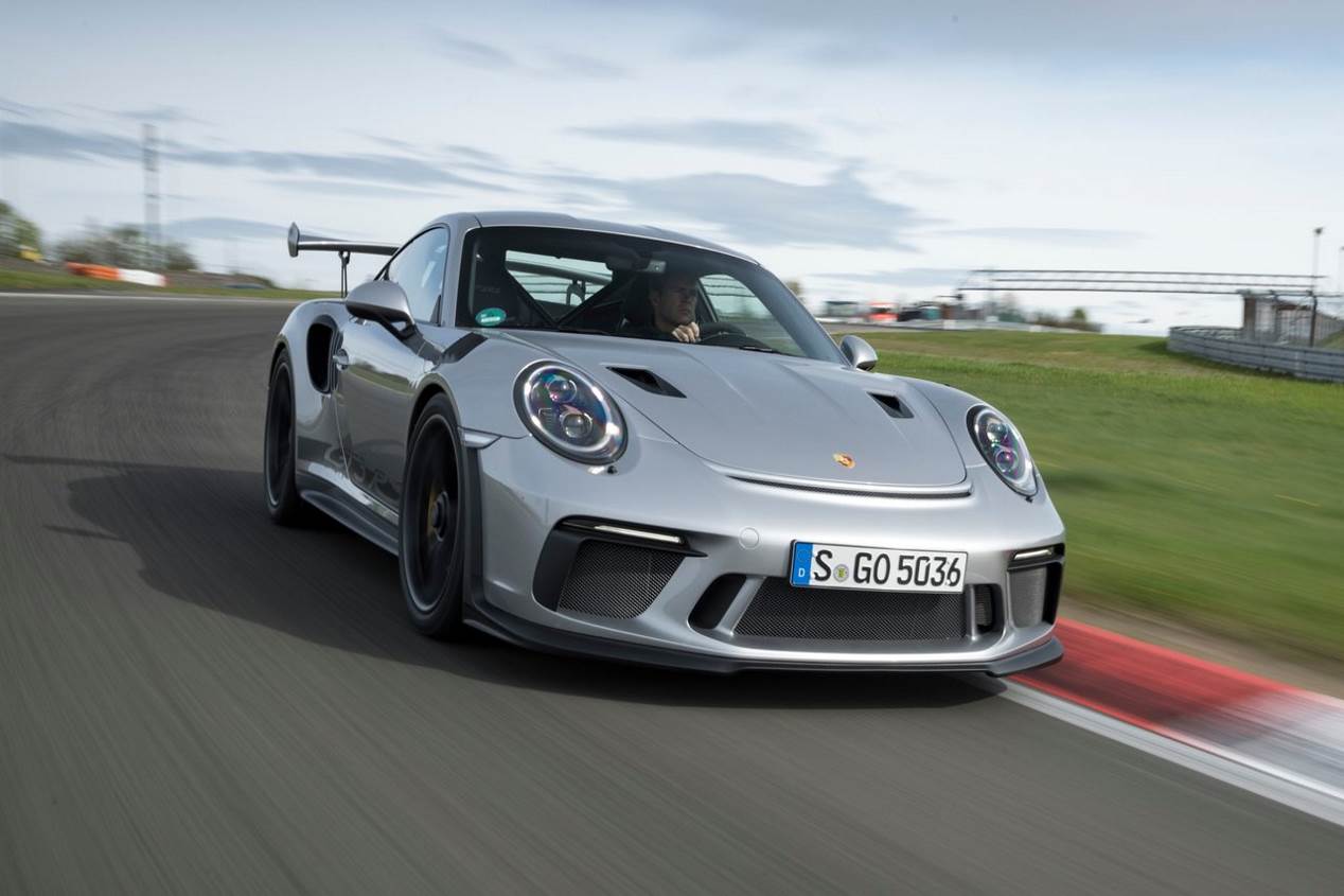 Porsche 911 GT3 RS: a prueba en el circuito de Nürburgring
