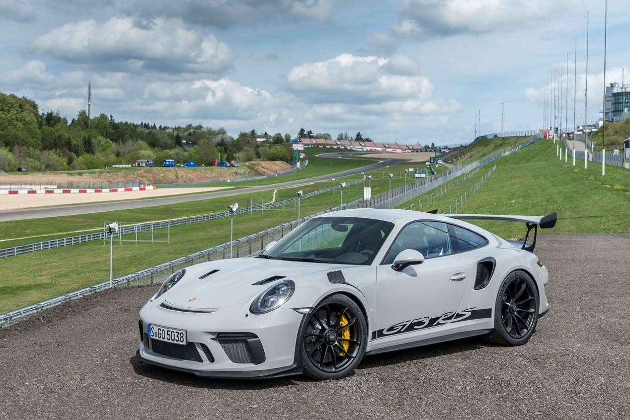 Porsche 911 GT3 RS: a prueba en el circuito de Nürburgring