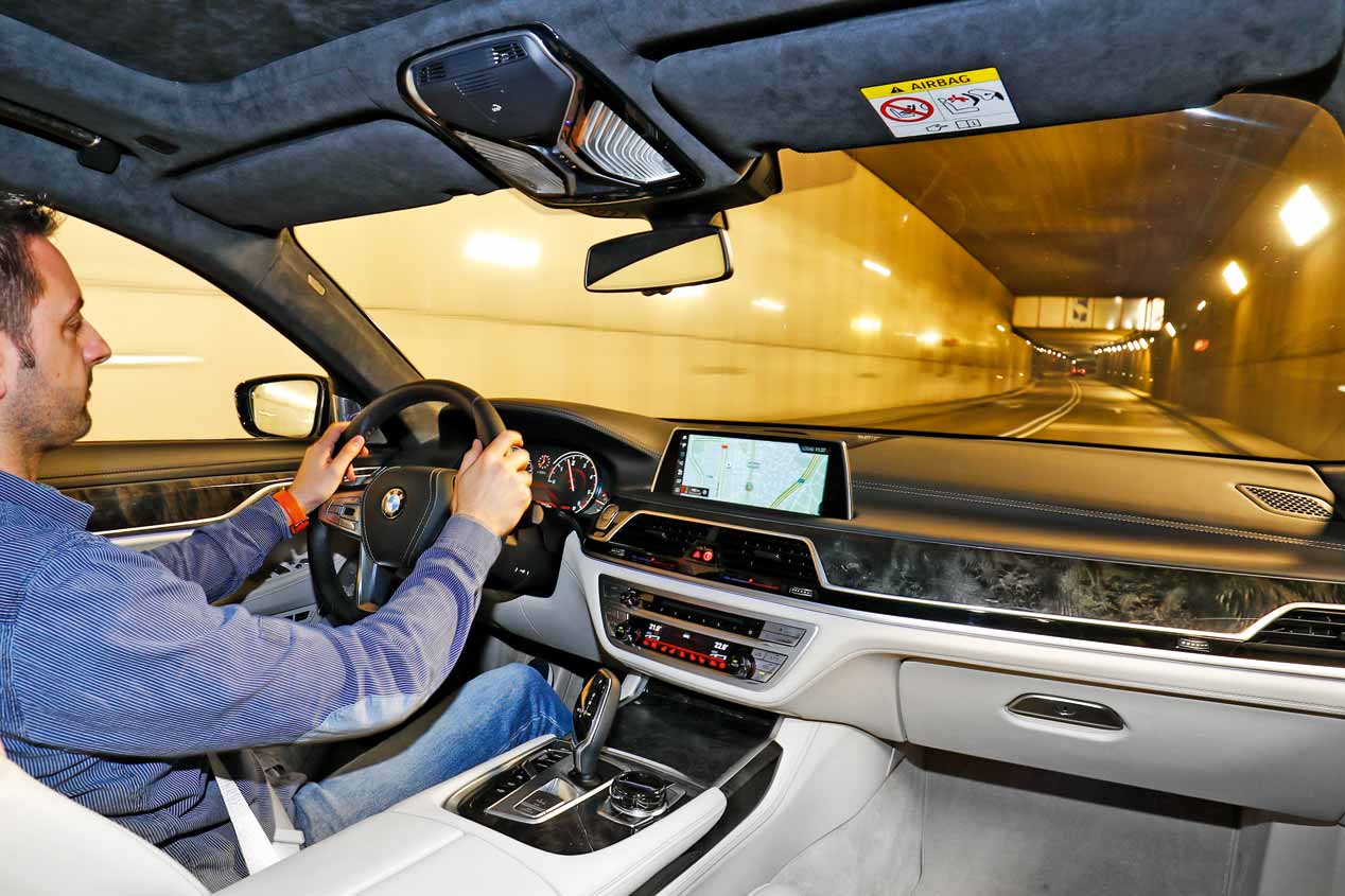 Probamos los Audi A8, BMW Serie 7 y Mercedes Clase S