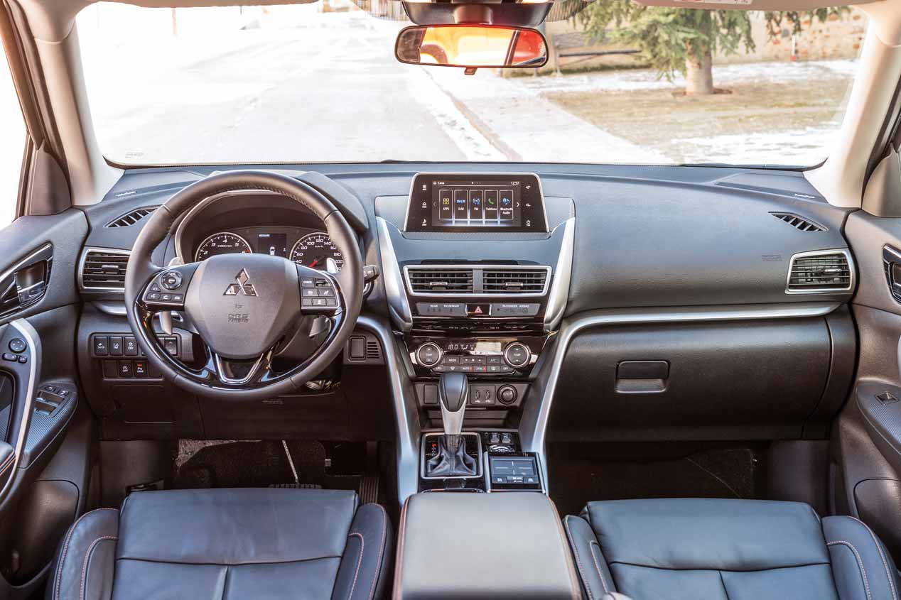 Probamos el Mitsubishi Eclipse Cross y el Subaru XV