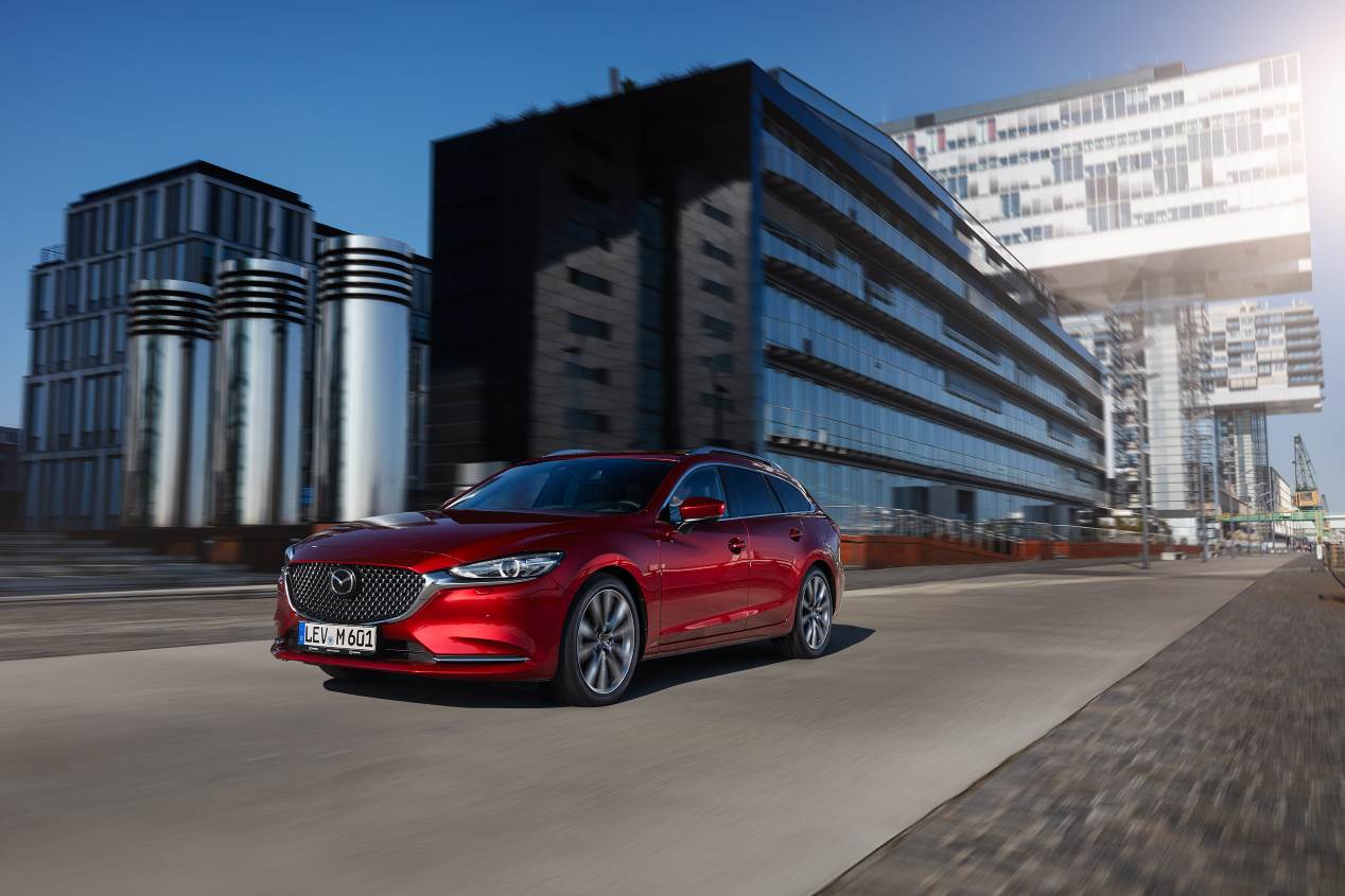 Mazda 6 vs Peugeot 508: duelo de berlinas