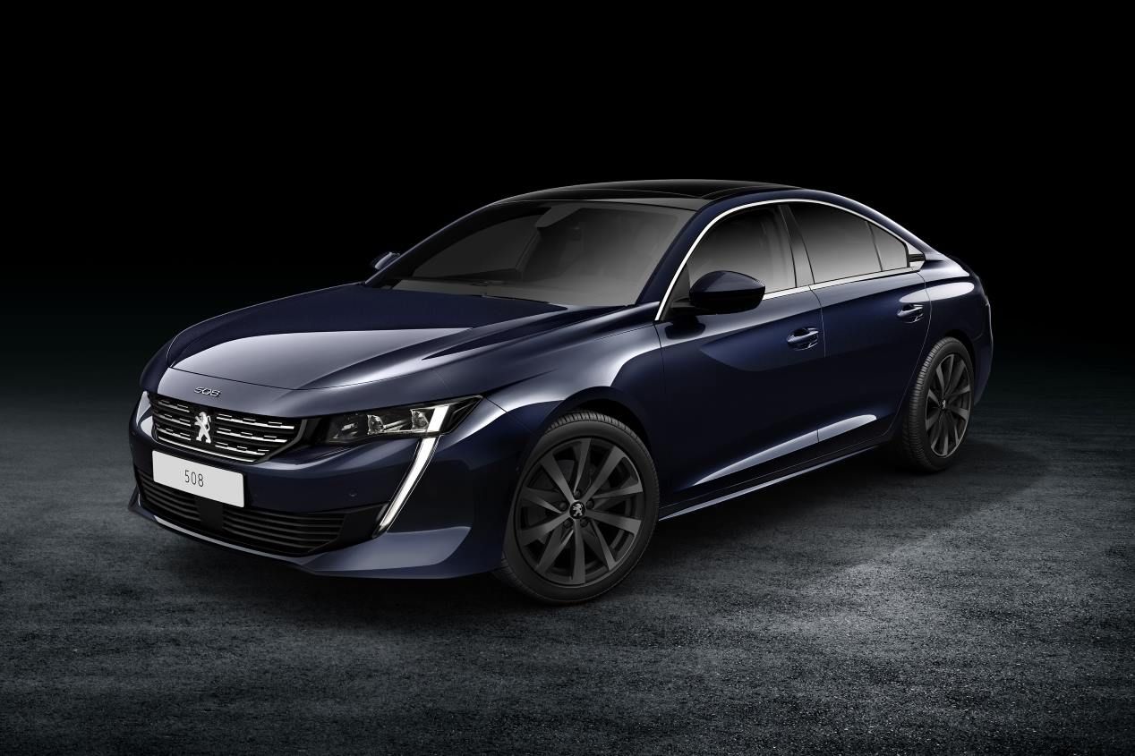 Mazda 6 vs Peugeot 508: duelo de berlinas