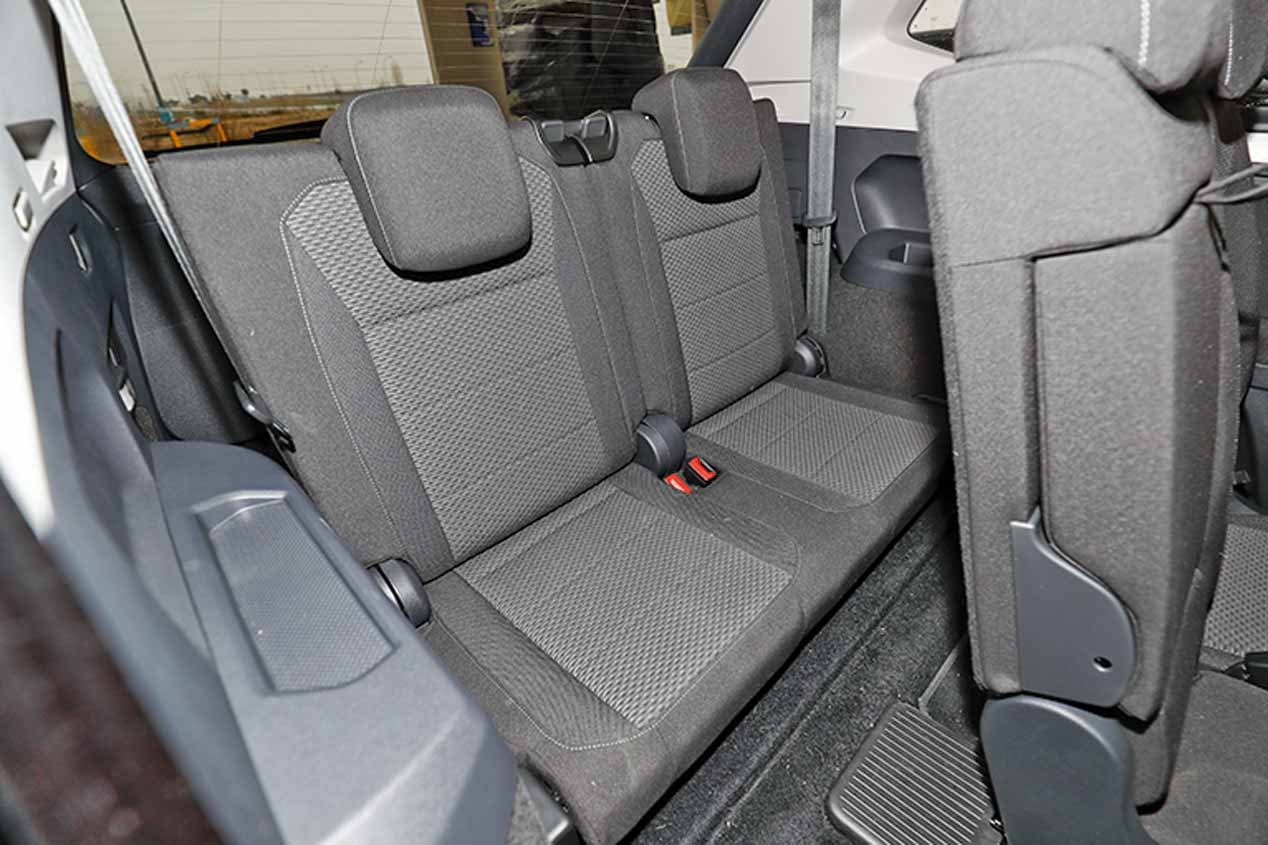 Comparativa SUV de 7 plazas: Peugeot 5008, Skoda Kodiaq y VW Tiguan Allspace