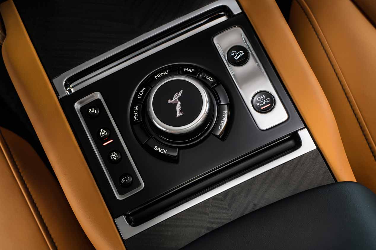 Rolls-Royce Cullinan: las imágenes oficiales del SUV más lujoso