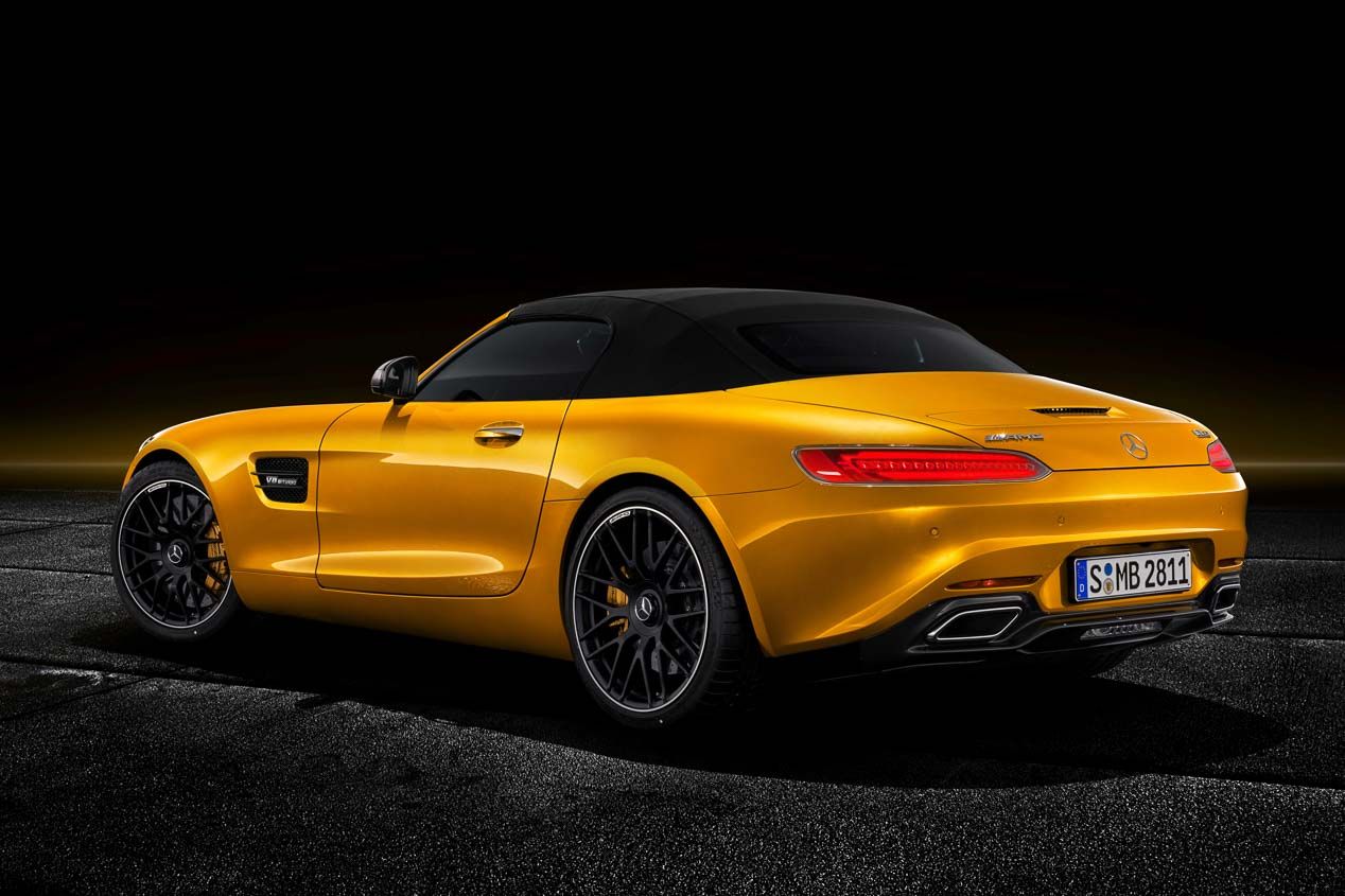 Mercedes AMG GT S Roadster, 522 CV bajo el cielo