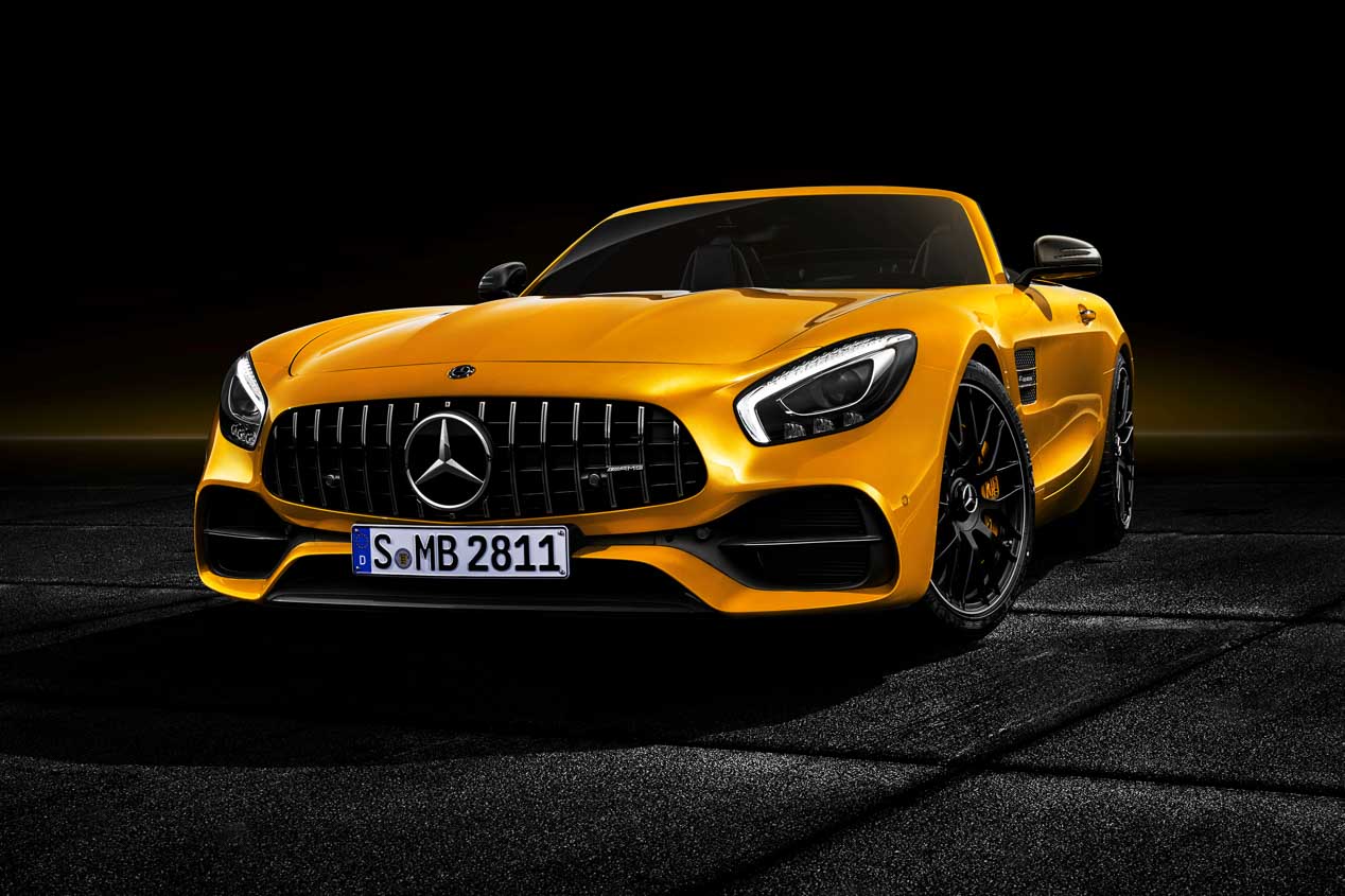 Mercedes AMG GT S Roadster, 522 CV bajo el cielo