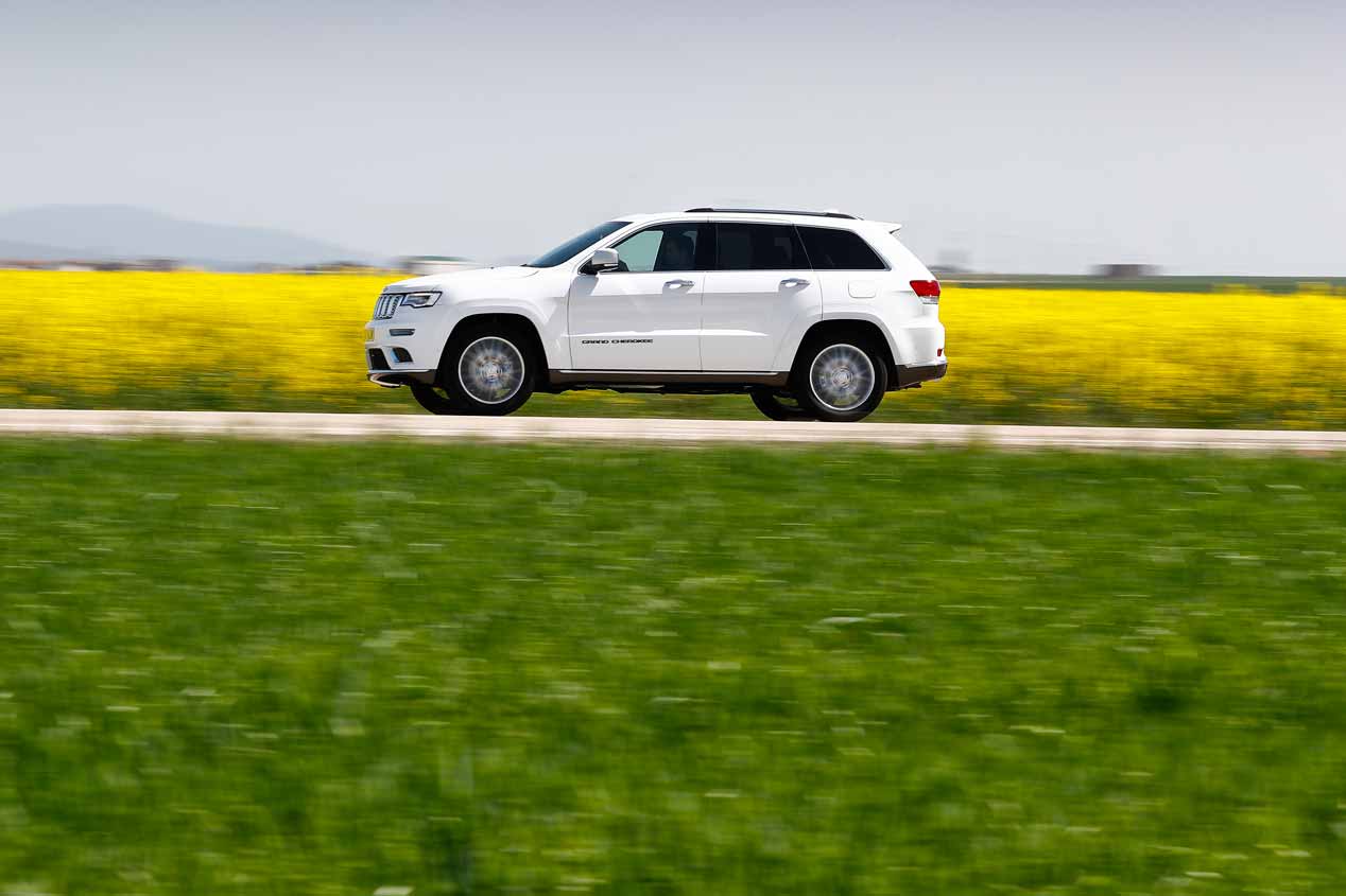 A prueba los Jeep Grand Cherokee vs Range Rover Velar
