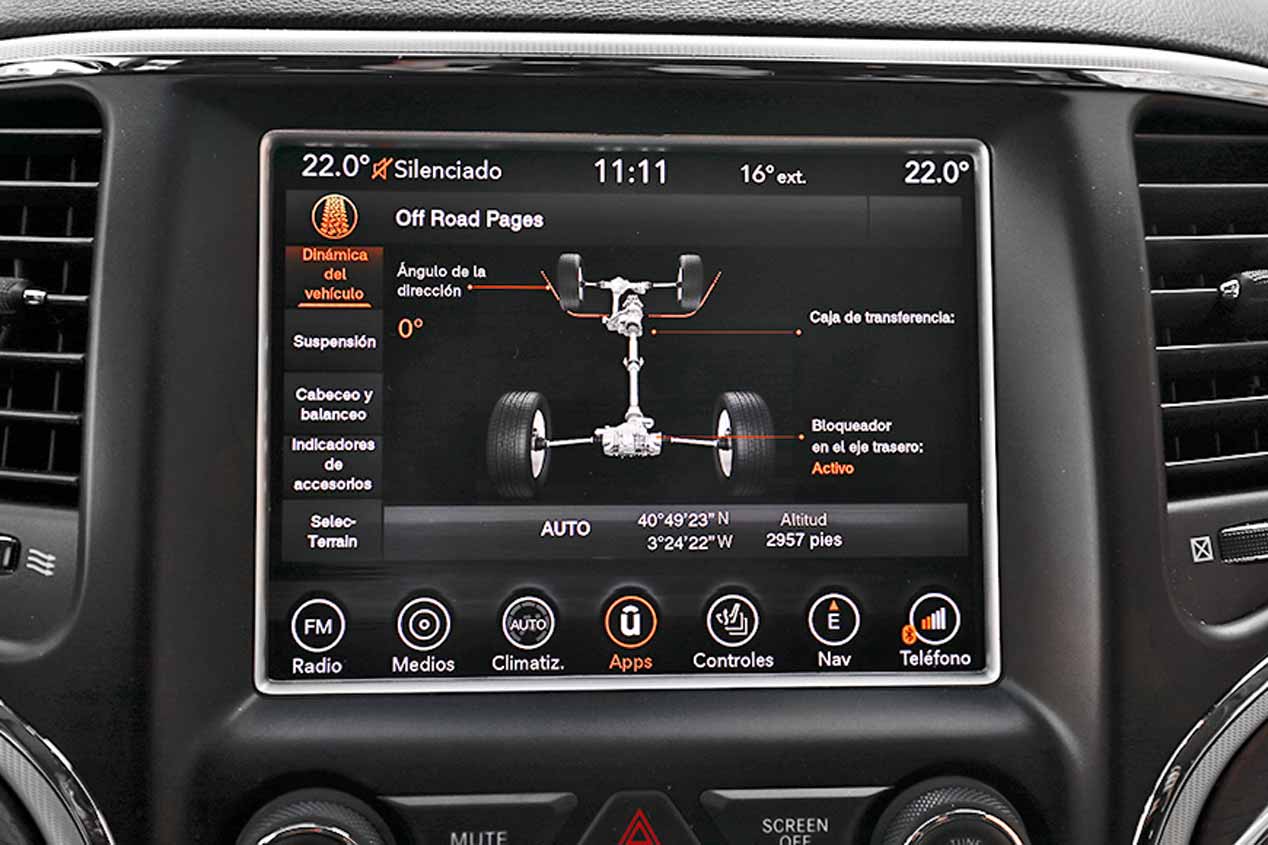 A prueba los Jeep Grand Cherokee vs Range Rover Velar