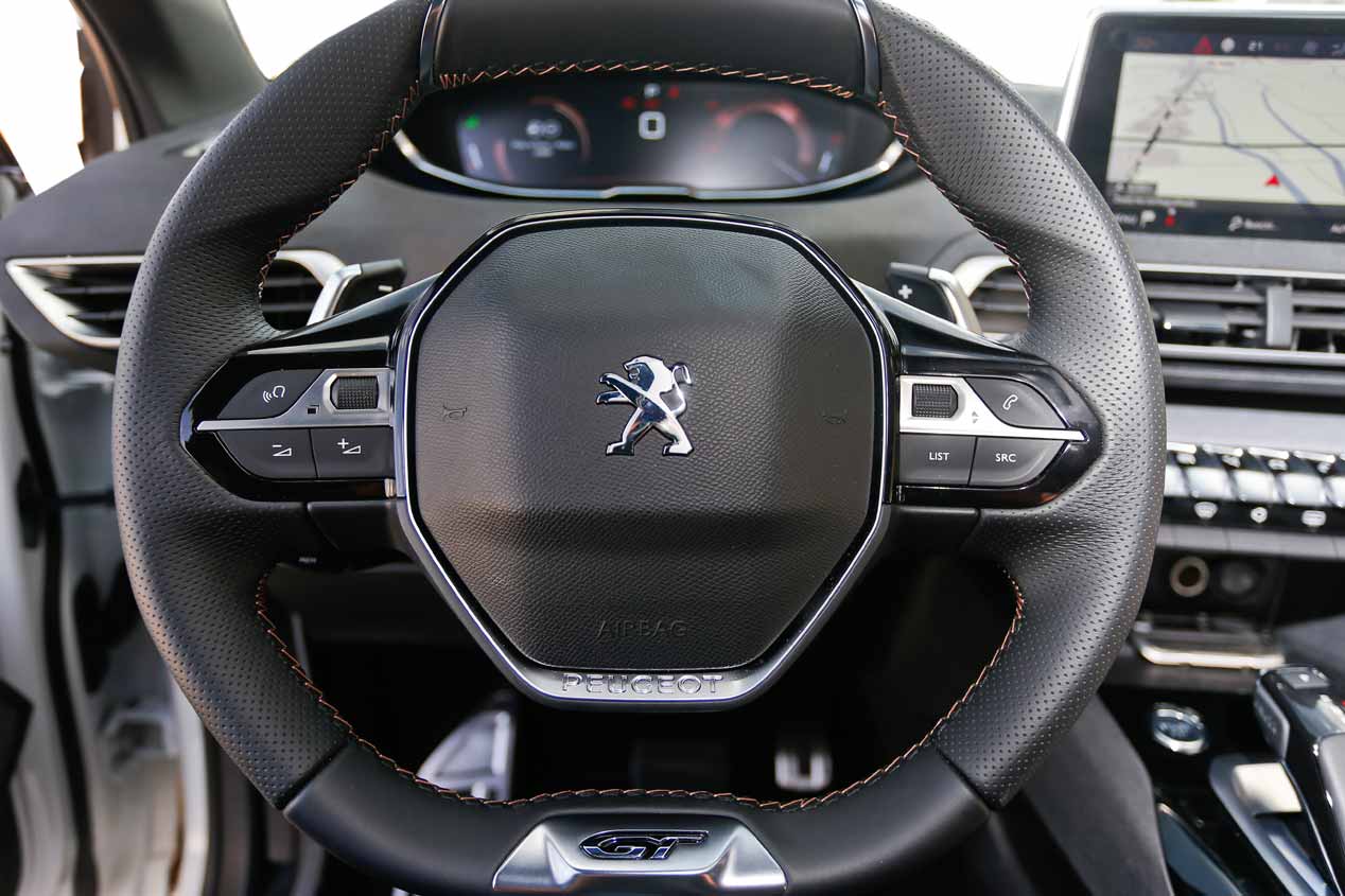 A prueba el Peugeot 3008 2.0 BlueHDI 180 C V EAT8