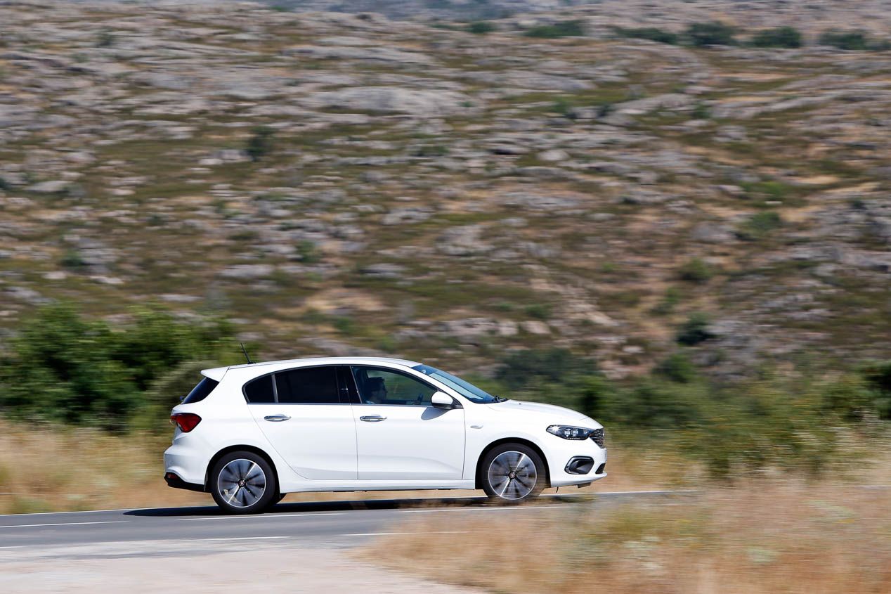 Los 5 coches y SUV más baratos del mercado, a prueba