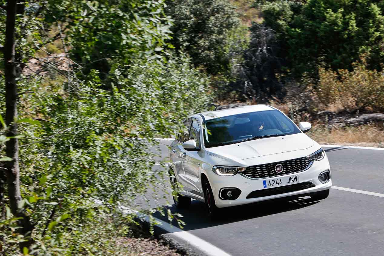 Los 5 coches y SUV más baratos del mercado, a prueba