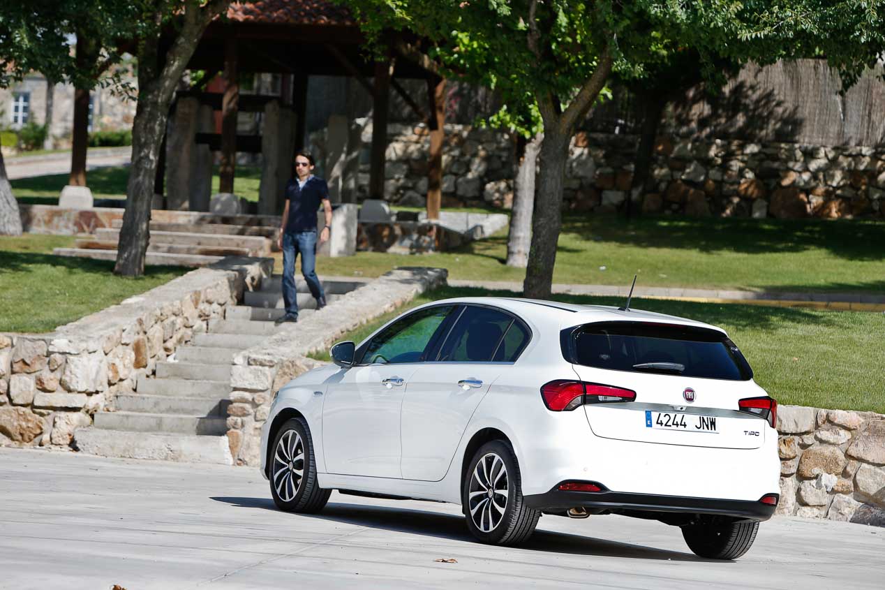 Los 5 coches y SUV más baratos del mercado, a prueba