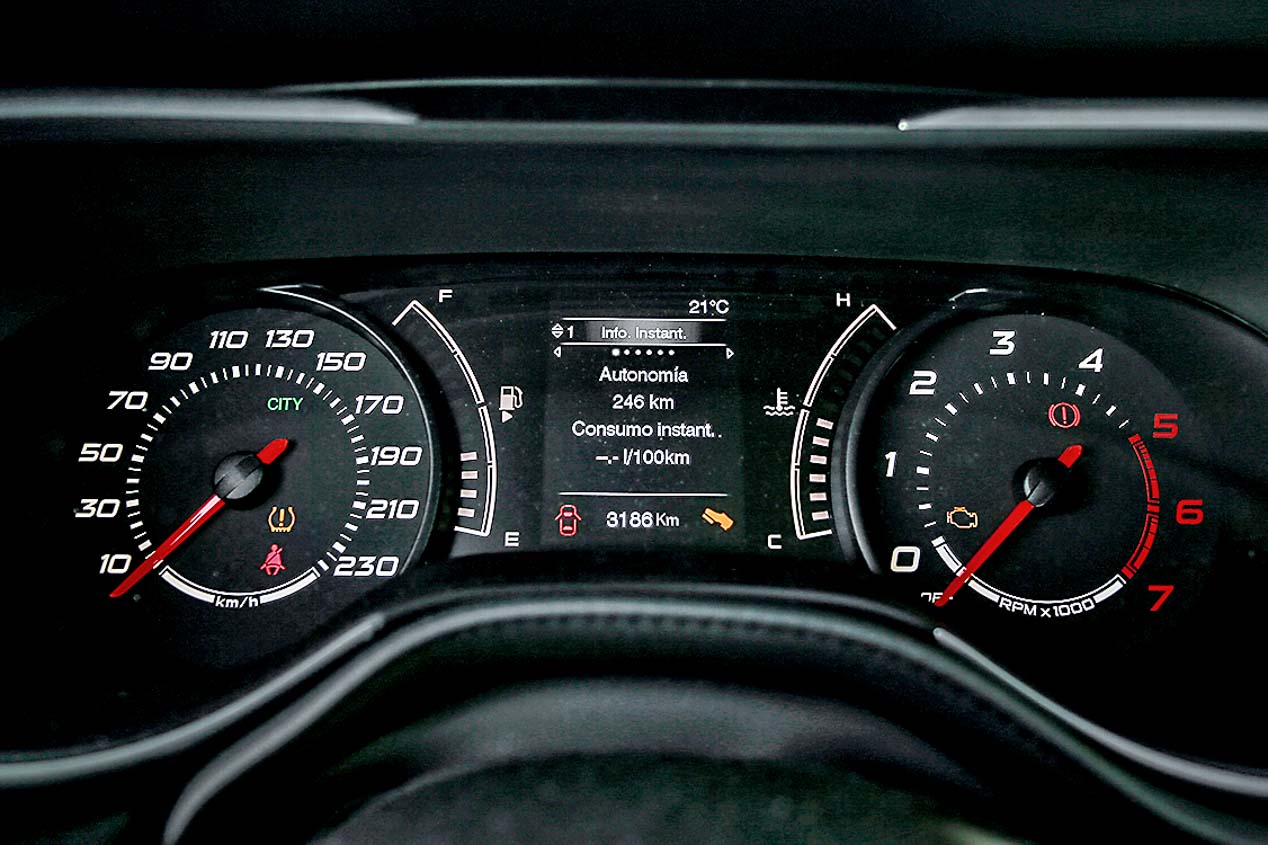 Los 5 coches y SUV más baratos del mercado, a prueba