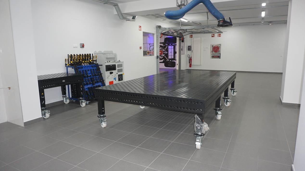 Así es el "Motor&Sport Institute" de Teo Martín
