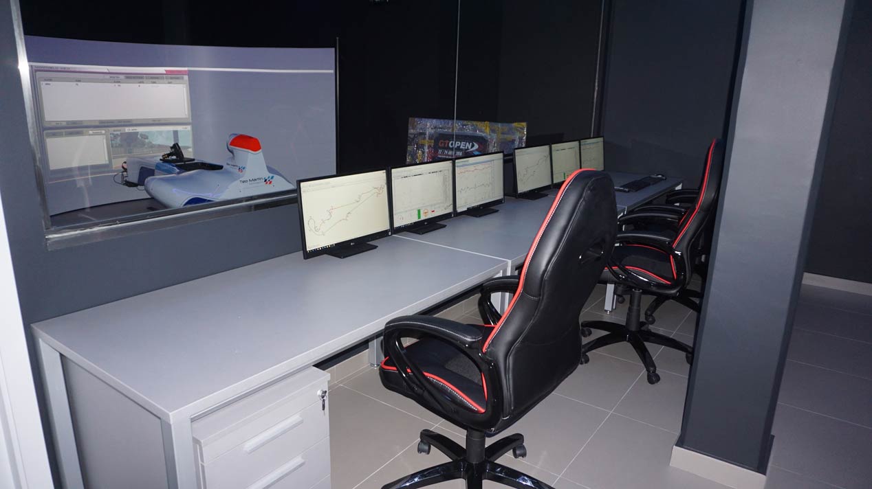 Así es el "Motor&Sport Institute" de Teo Martín
