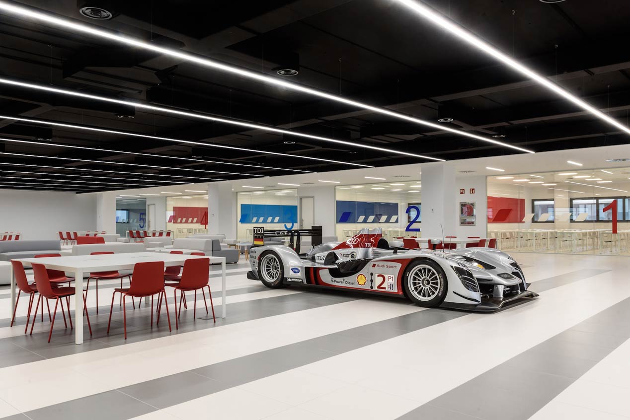 Así es el "Motor&Sport Institute" de Teo Martín