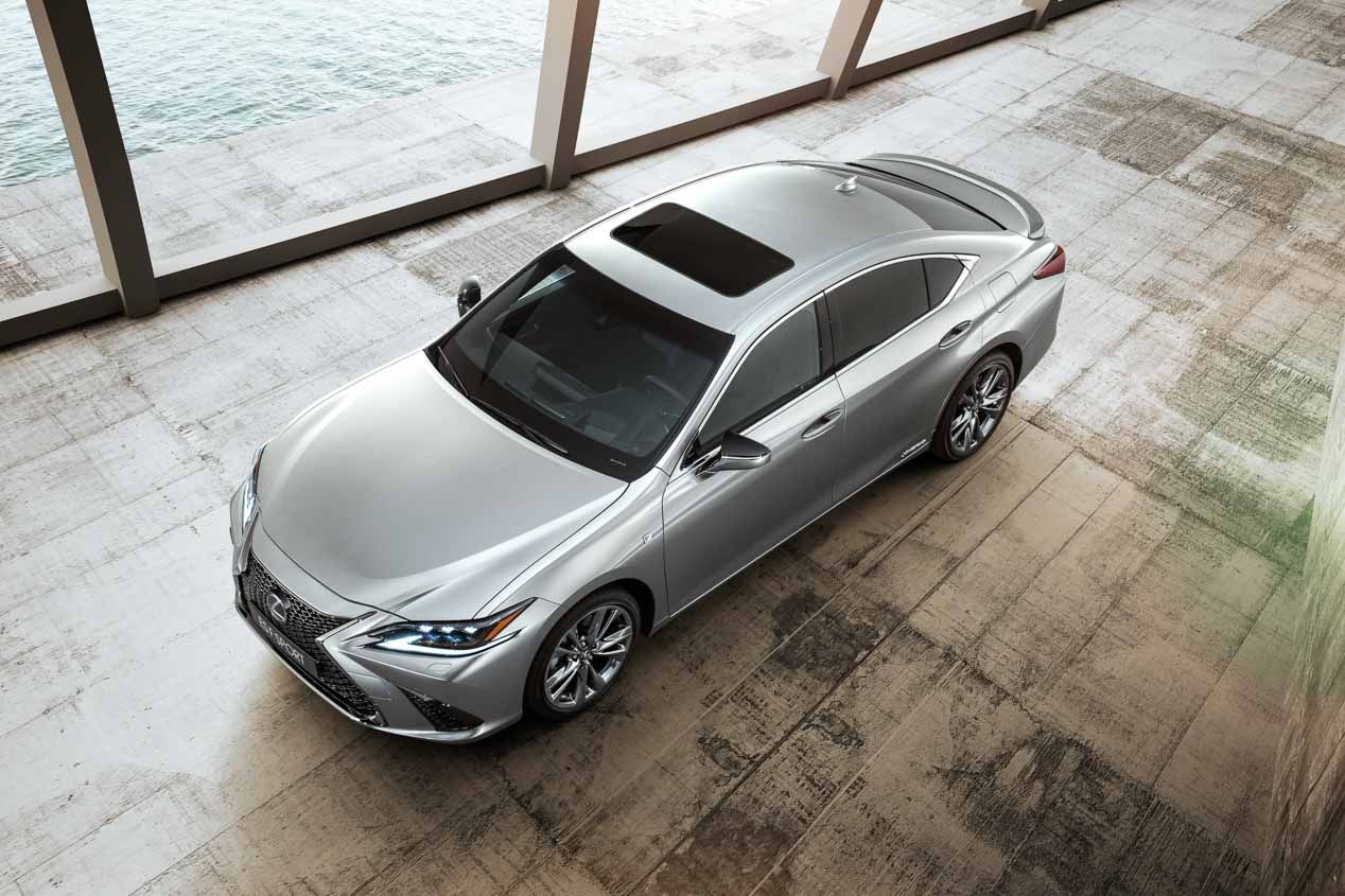 Nuevo Lexus ES, desde 45.000 euros en España