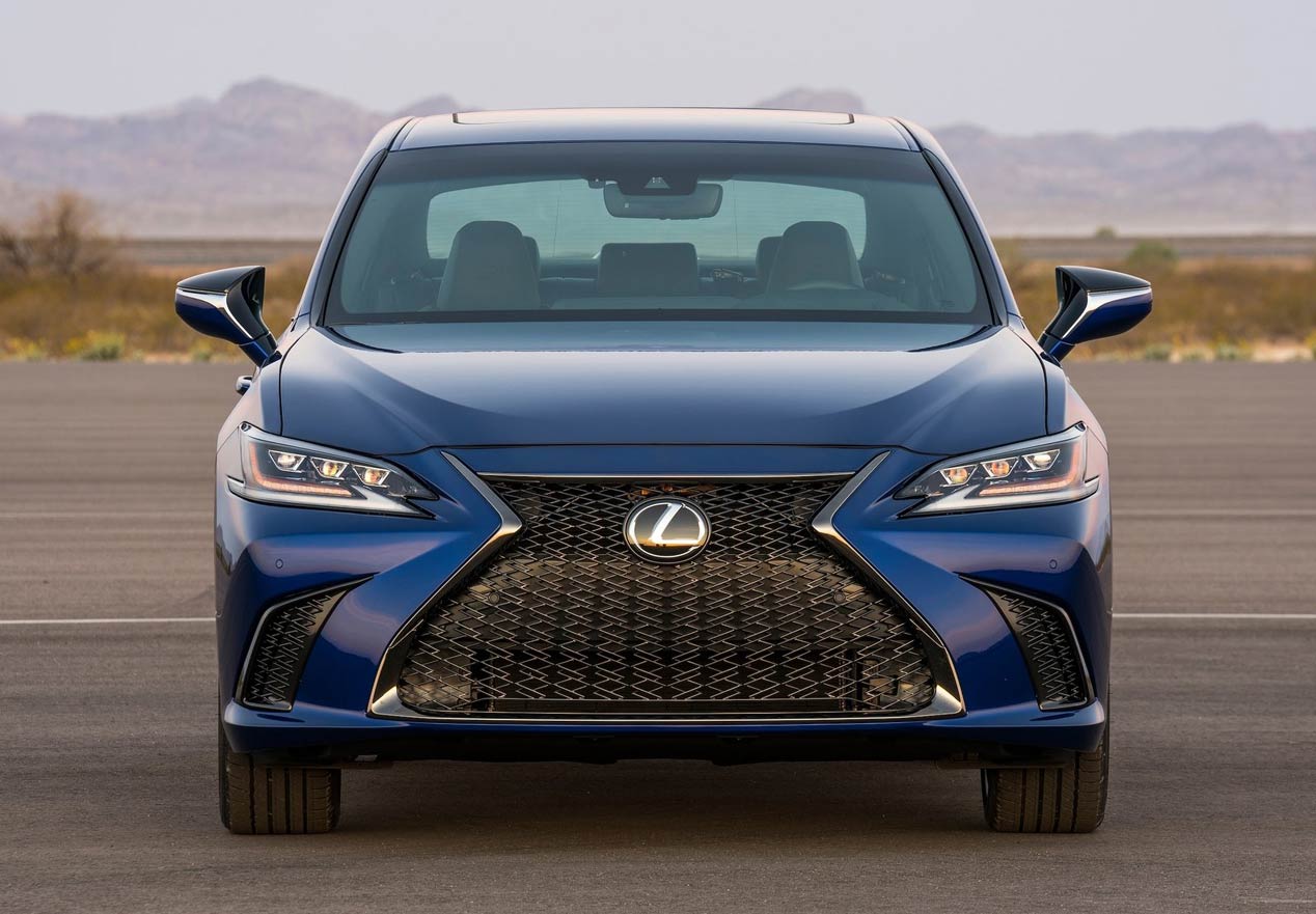 Nuevo Lexus ES, desde 45.000 euros en España