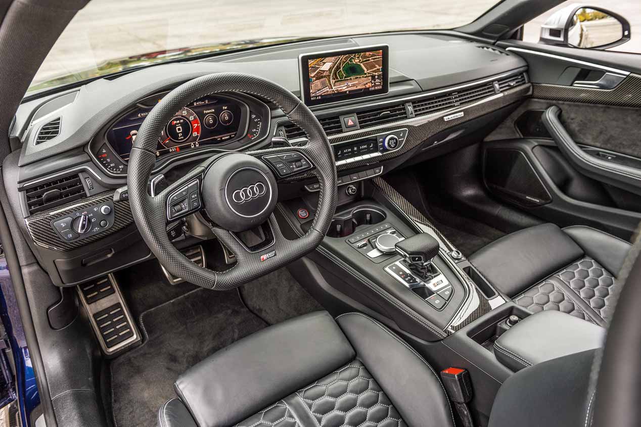 Comparativa: Audi RS 5 Coupé vs BMW M4 Competition