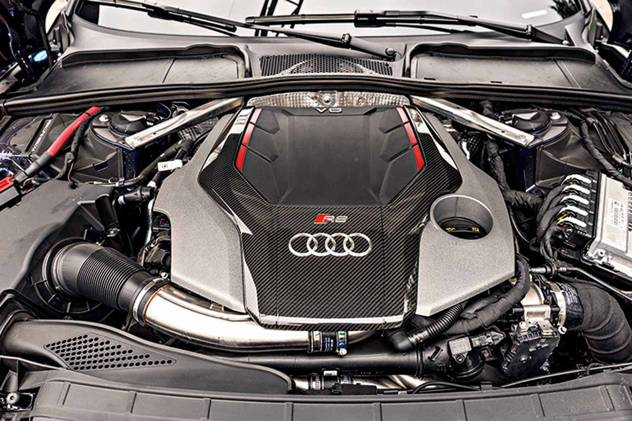 Comparativa: Audi RS 5 Coupé vs BMW M4 Competition