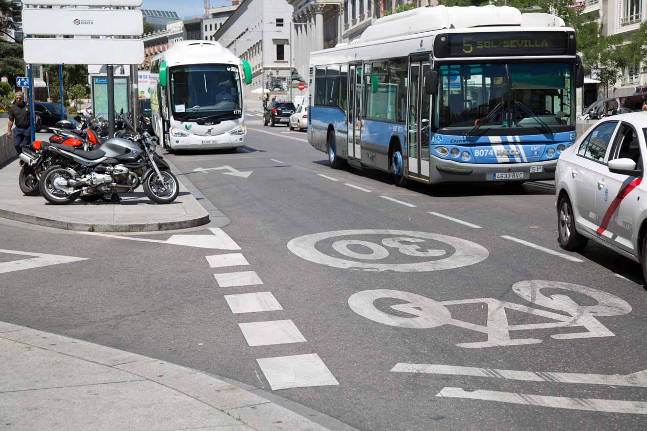 Cómo mejorar la seguridad de ciclistas, peatones y motociclistas