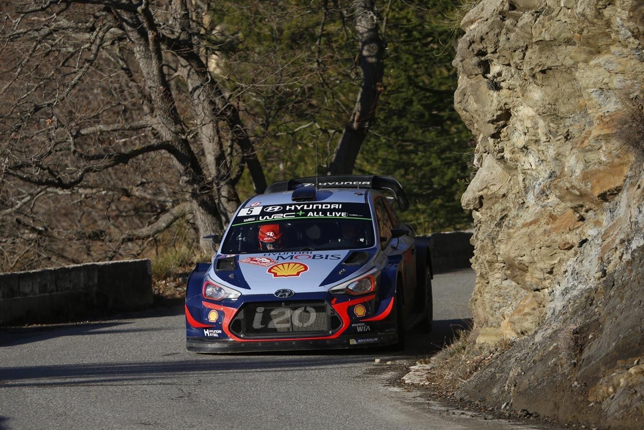 Hyundai, al frente del Mundial de Rallyes 2018