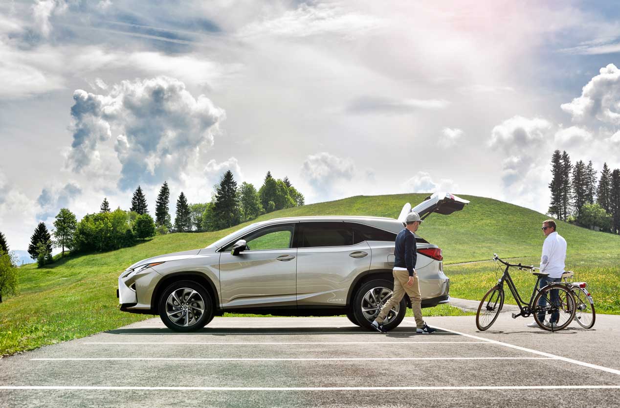 Lexus RX 450h L, nueva carrocería con 7 plazas para el SUV de lujo híbrido