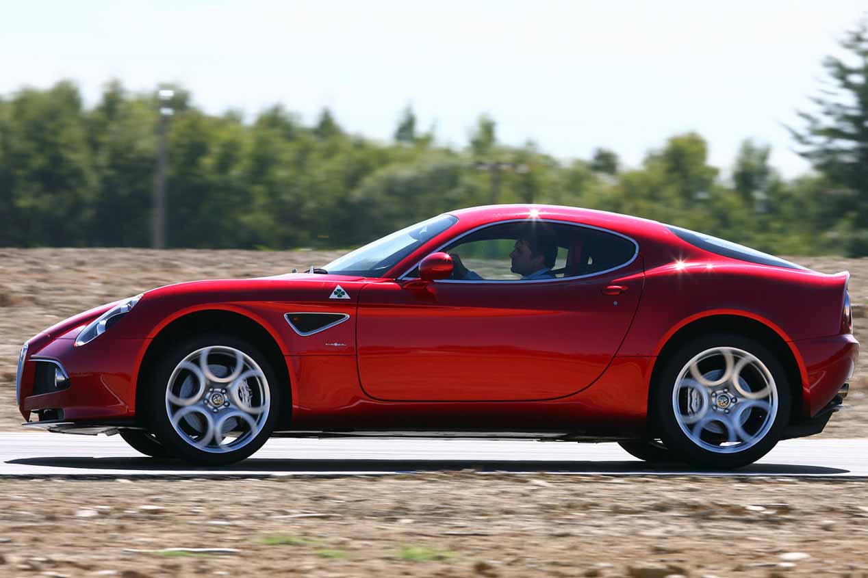 Alfa Romeo resucitará el 8C y el GTV