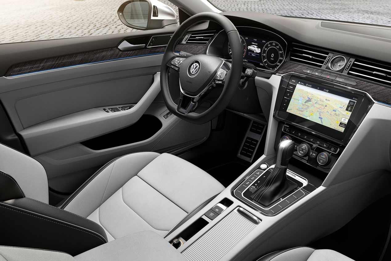 VW Golf 2019 vs Mazda3 2019: duelo de grandes compactos
