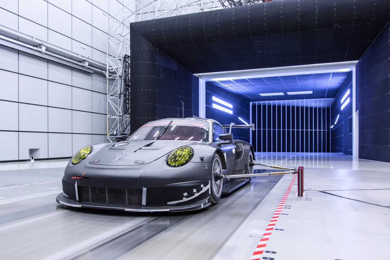 Así se crea el Porsche 911 RSR de Le Mans