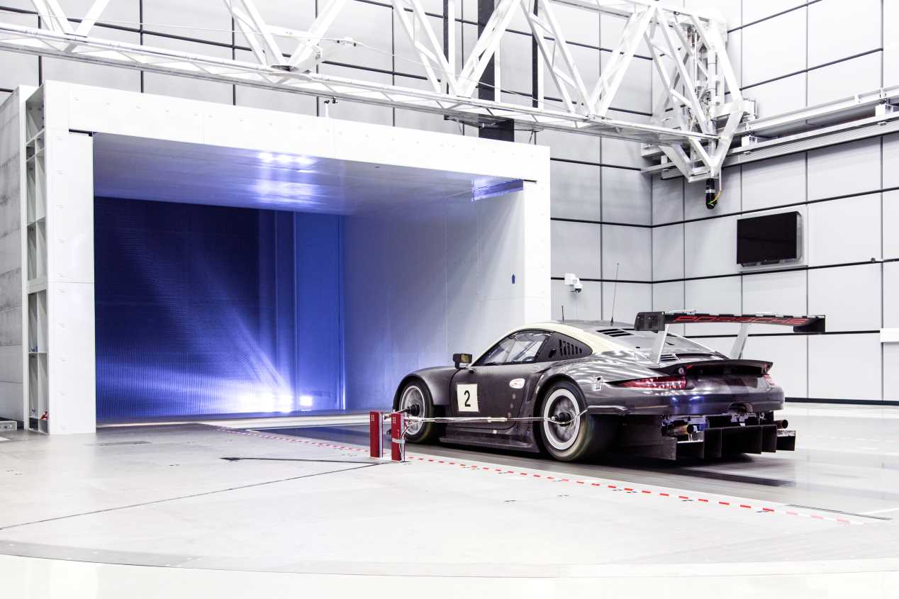 Así se crea el Porsche 911 RSR de Le Mans