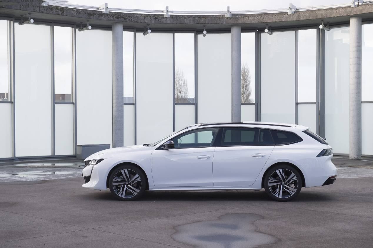 Peugeot 508 SW 2019: todas sus fotos oficiales