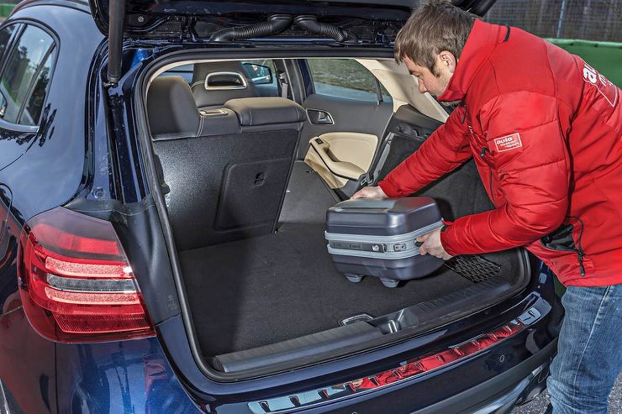 Comparativa SUV: BMW X2 20d vs Mercedes GLA 220d vs Volvo XC40 D4