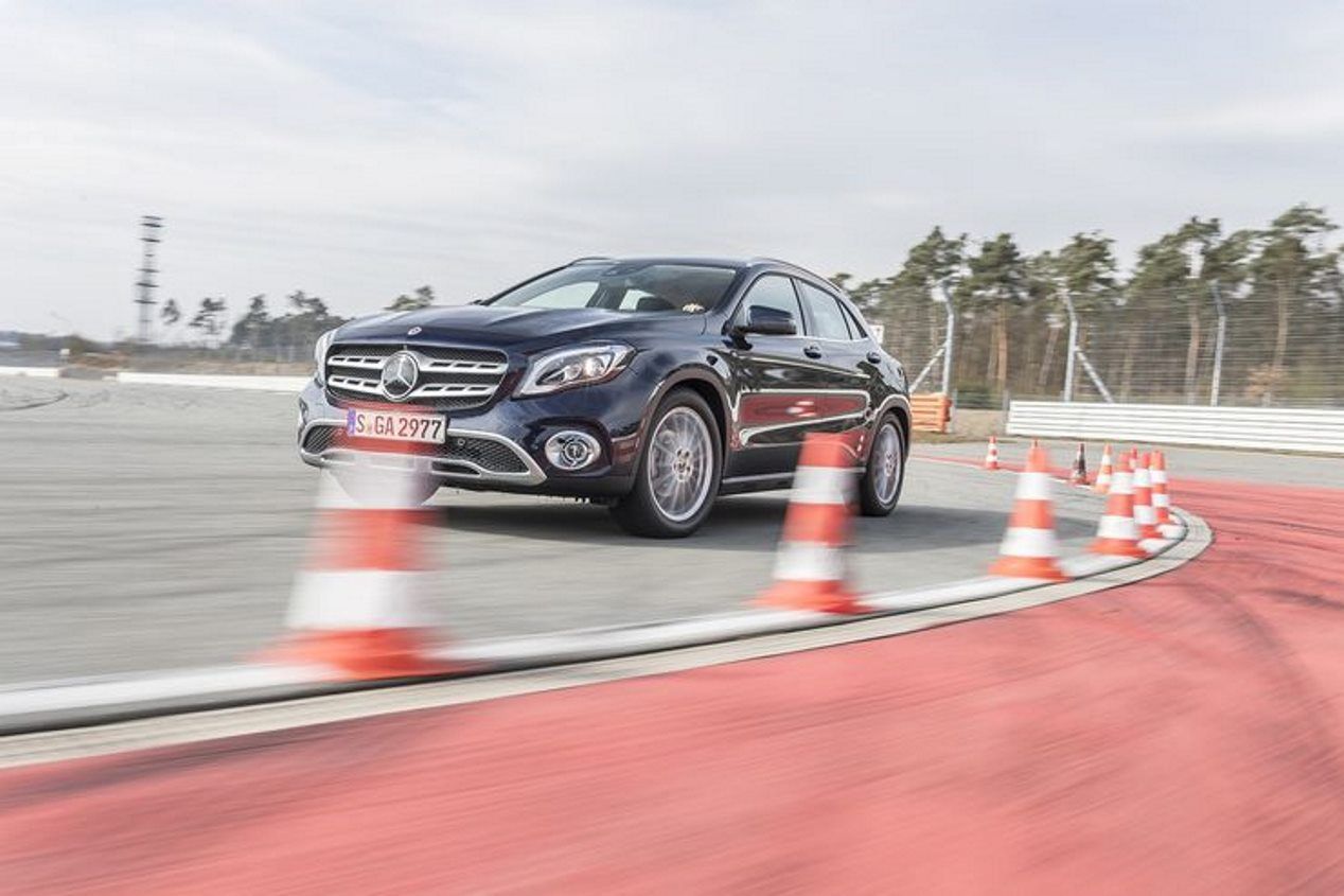 Comparativa SUV: BMW X2 20d vs Mercedes GLA 220d vs Volvo XC40 D4