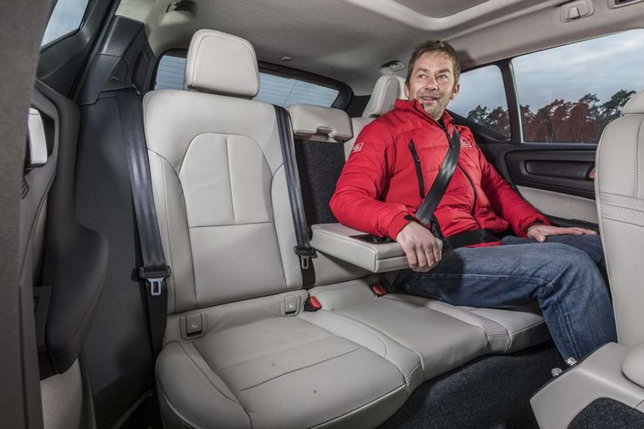 Comparativa SUV: BMW X2 20d vs Mercedes GLA 220d vs Volvo XC40 D4